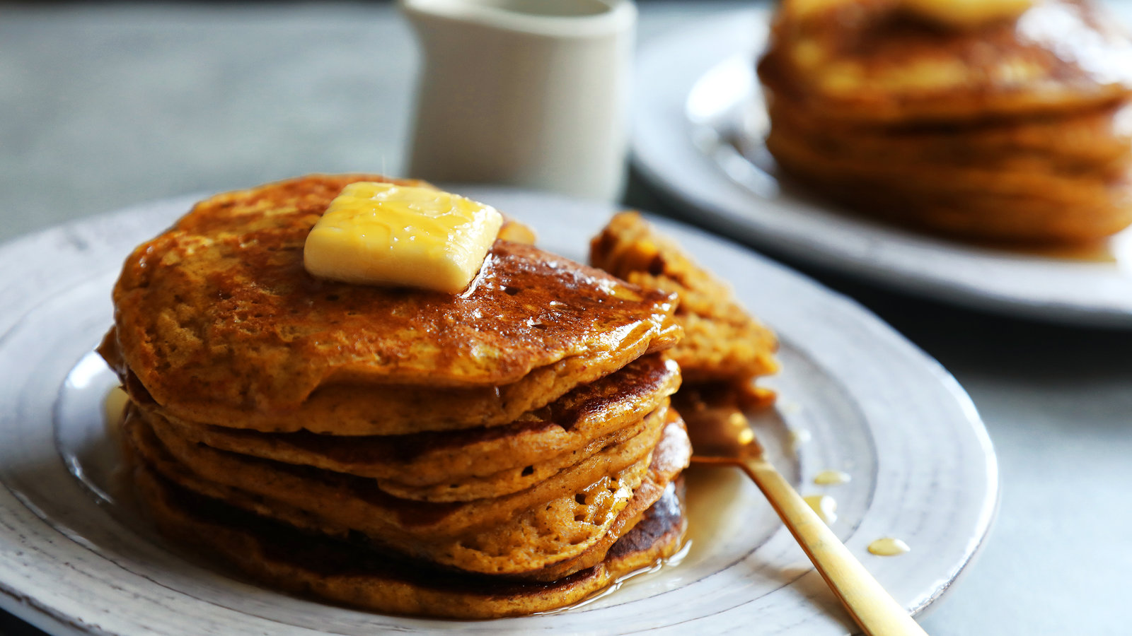 Avoid Mistakes: Fluffy Pumpkin Pancakes for Two Every Time